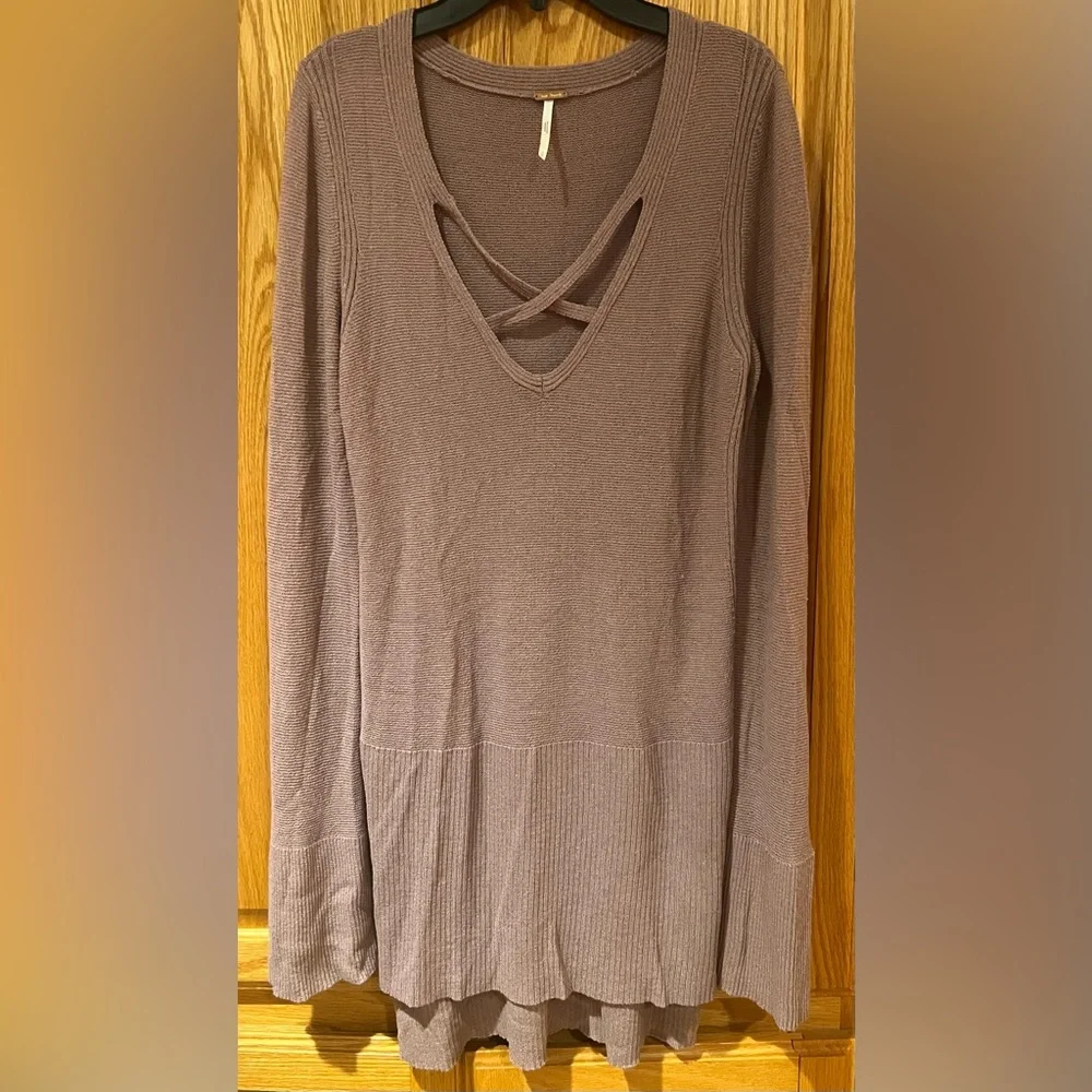Free People Mauve Crisscross Side Slit Long Bell‎ Sleeves Tunic Sweater Small